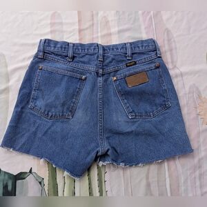 Vintage 90's Wrangler Cut Off Denim Blue Jean Daisy Duke Shorts